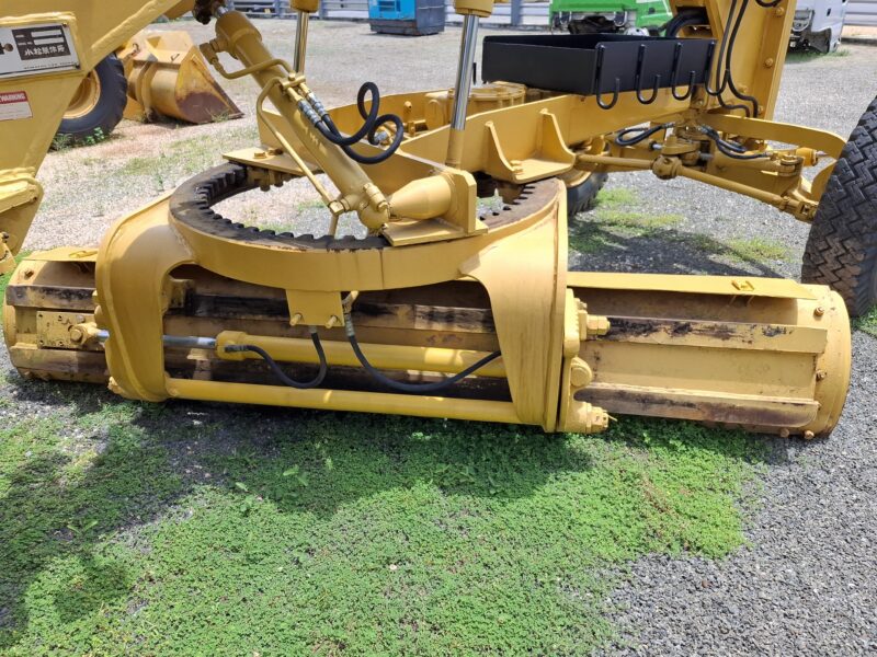 Komatsu GD405A-1 Motor Grader