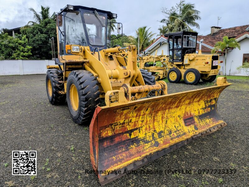 Komatsu WA100-1 Wheel Loader