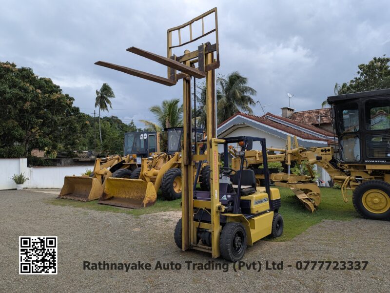 Komatsu FG25-11 Forklift
