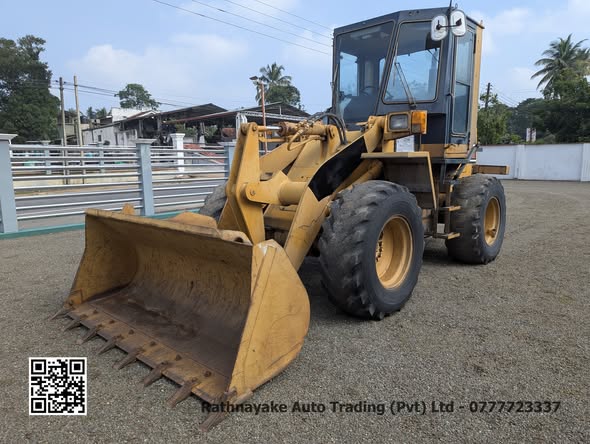 Komatsu WA100-1 Wheel Loader