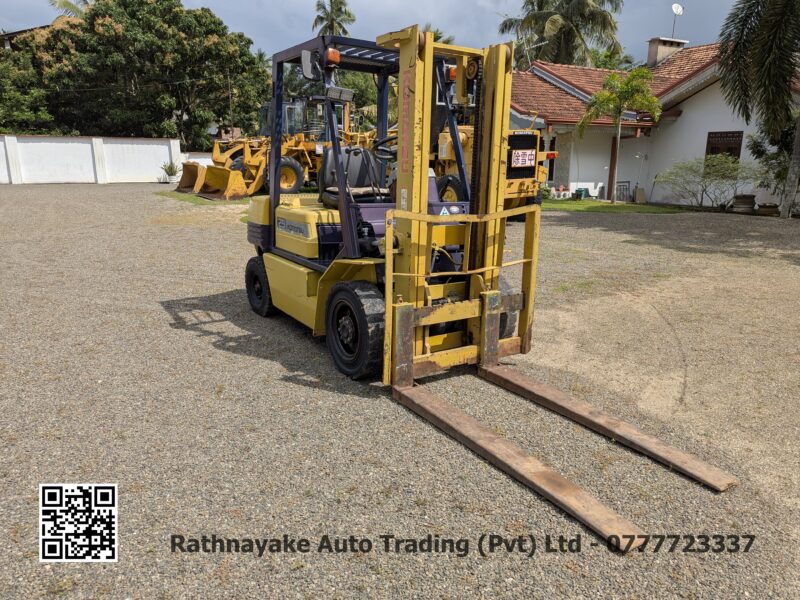 Komatsu FG25-11 Forklift